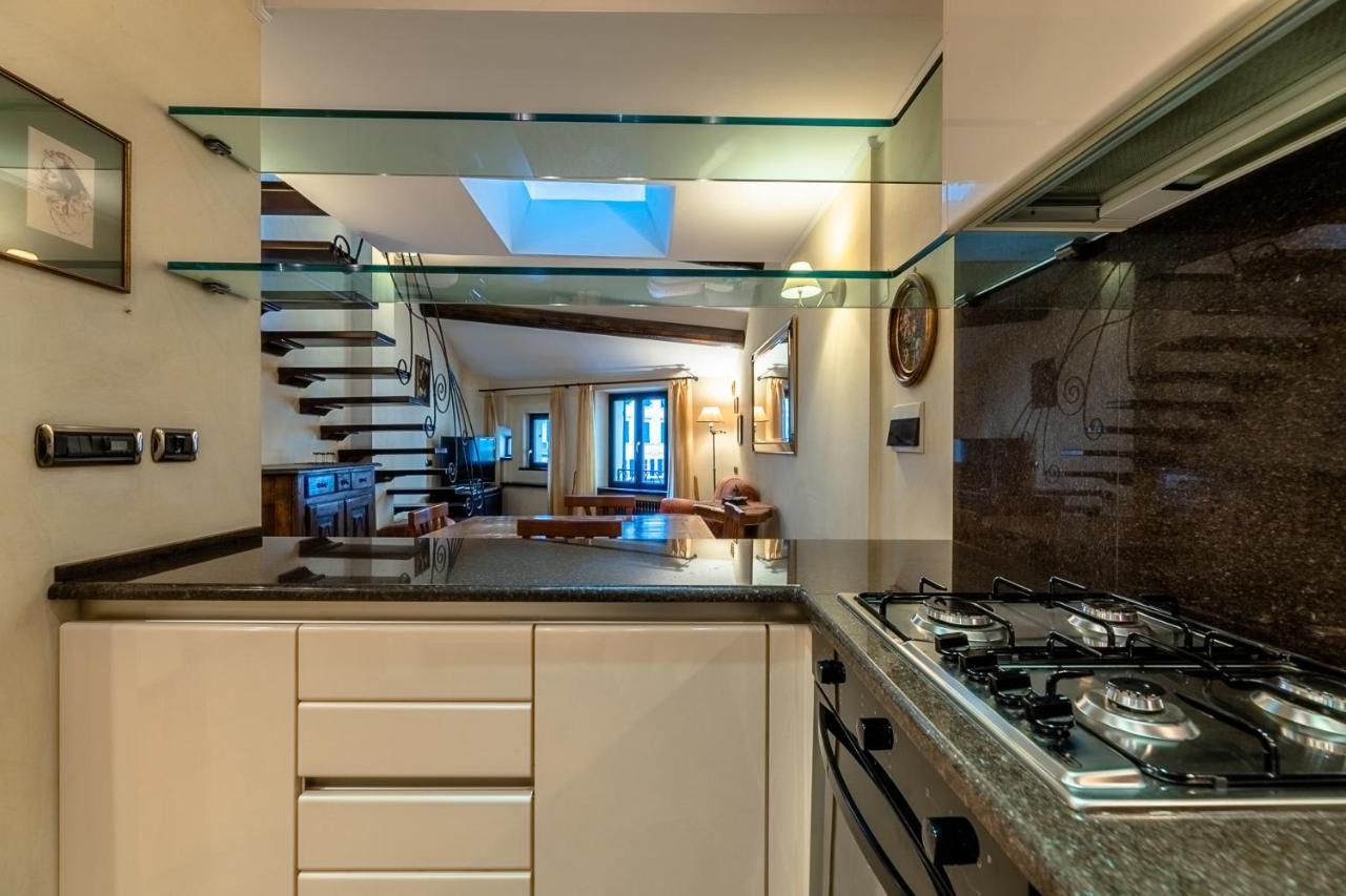 Dimora Lucrezia Apartment Savona Ngoại thất bức ảnh